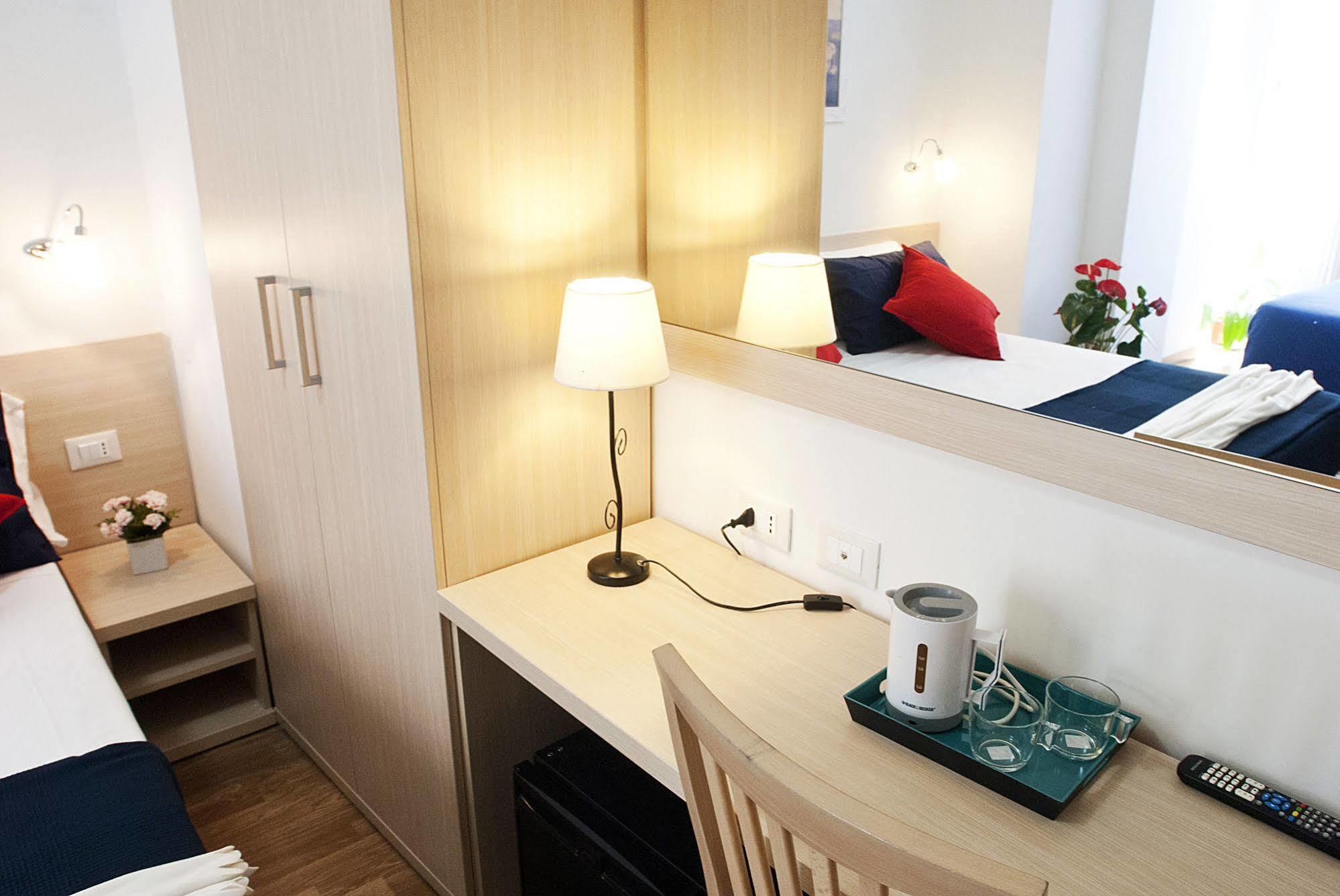 B&B Manzoni Holidays 罗马 外观 照片